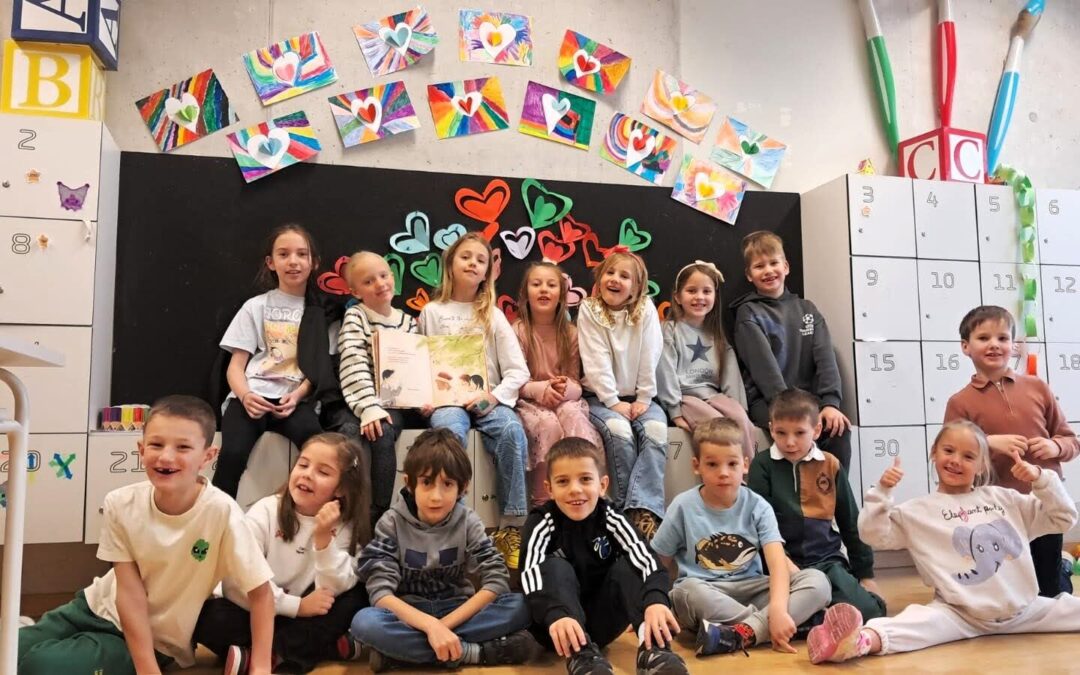 Naša mala knjižnica – slikovnica Crveno